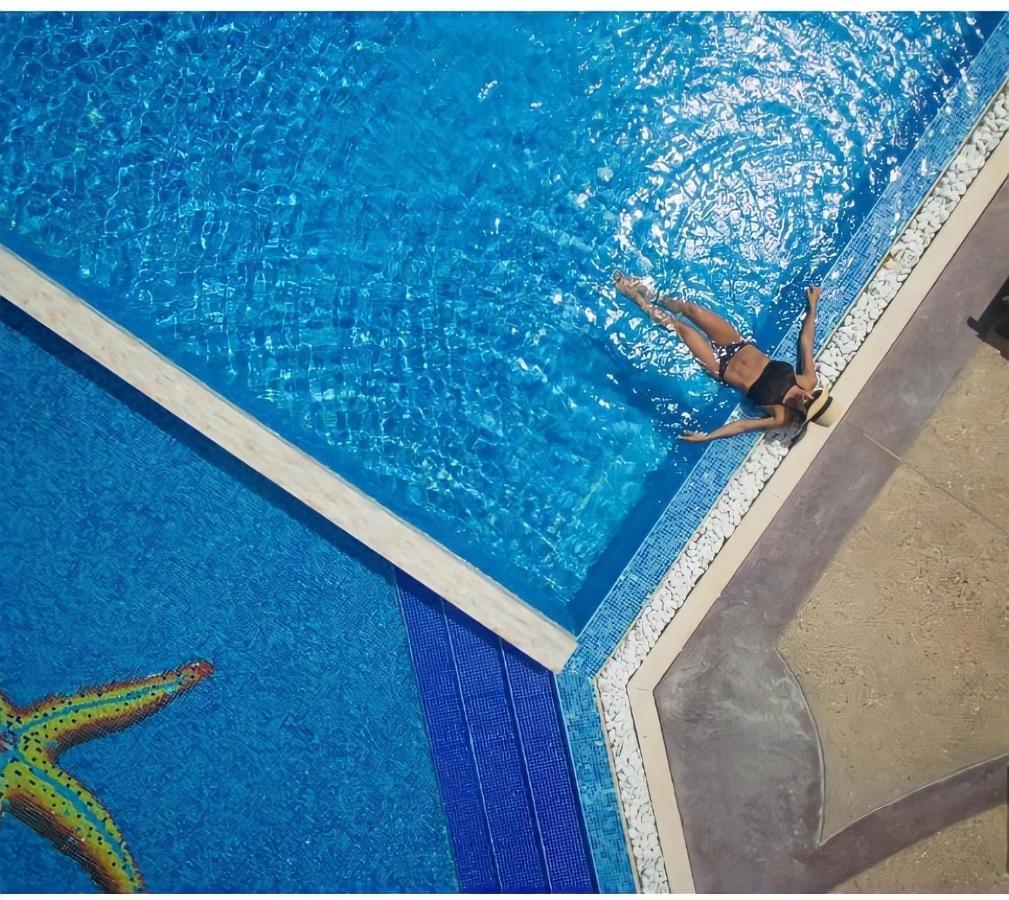 Studio Dans Complexe Proche De La Mer, サニービーチ エクステリア 写真